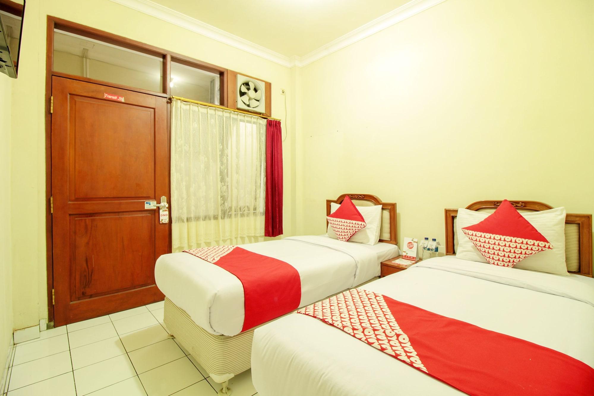 Oyo 387 Alfa Guest House Jakarta Kültér fotó